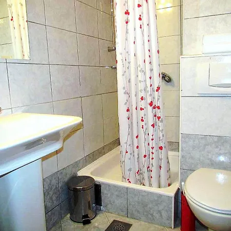 Anton 2 Apartment Makarska