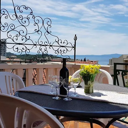 Anton 2 Apartment Makarska