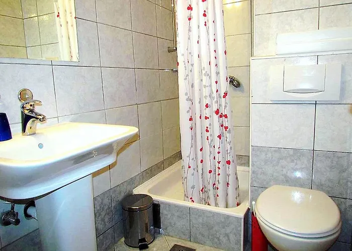 Anton 2 Apartment Makarska