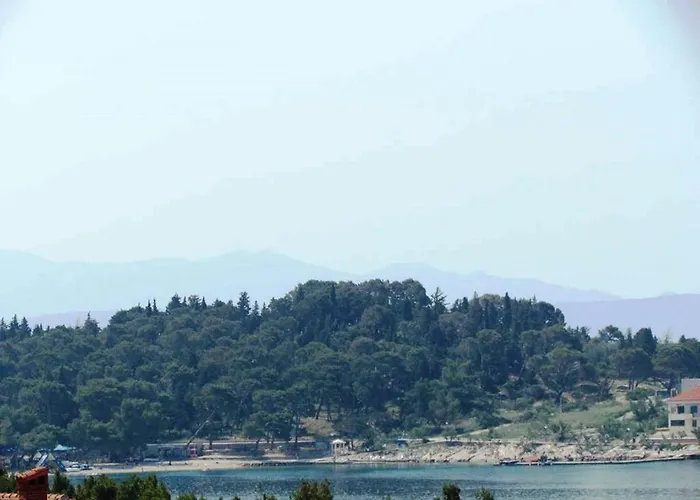 Anton 2 Makarska